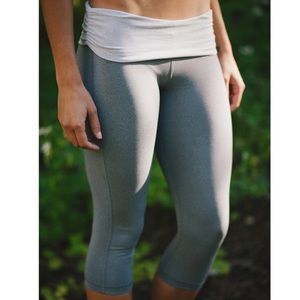 Albion cropped grey leggings
